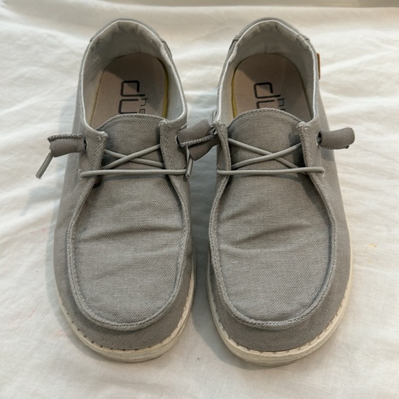 Women’s Hey Dude shoes - Picture 2 of 4